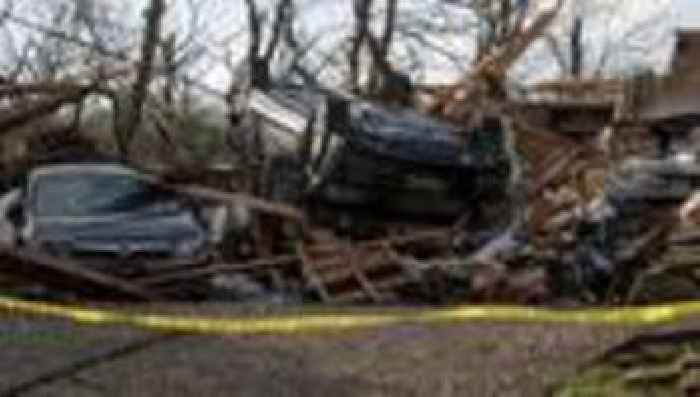 Unwetter Tornados Fegen Ber S Den Und Mittleren Westen Der Usa News