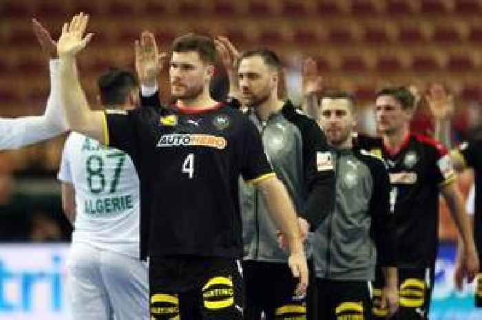 Auch Handballern Unterl uft Der Falsche Griff In Den Kleiderschrank 