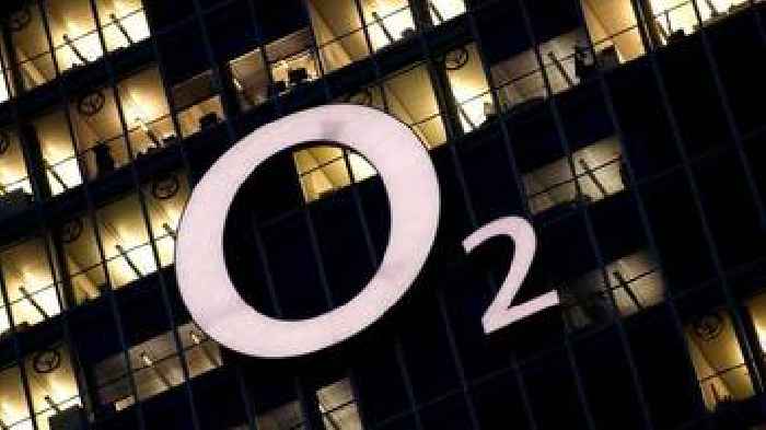 Telekommunikation: Deutlich mehr Kunden: O2 macht einen kräftigen ...