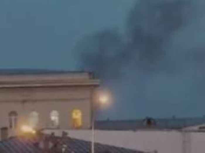 Brand Schnell Gel Scht Feuer Im Russischen Verteidigungsministerium Ausgebrochen News Deutschland