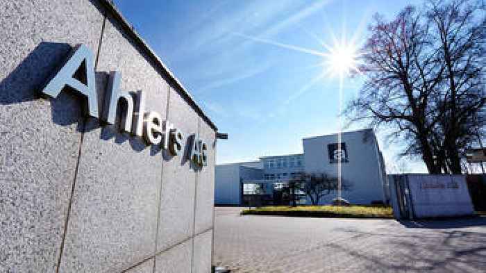 Baldessarini, Pierre Cardin, Otto Kern: Nächster Modehersteller meldet ...