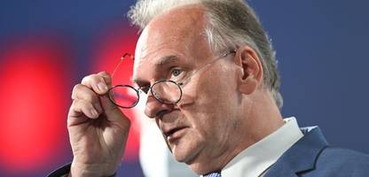 Corona-Virus: Sachsen-Anhalts Ministerpräsident Reiner Haseloff über möglichen Lockdown