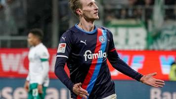 2. Liga: Schalke siegt ohne Terodde - Werder verliert in Kiel