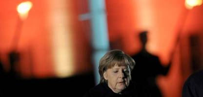 Angela Merkel: Musiker proben Hit von Nina Hagen für den Großen Zapfenstreich