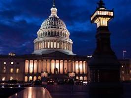 Trotz Streit um Corona-Politik: US-Kongress wendet Haushaltssperre ab