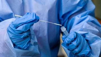 755 neue Infektionen im Saarland: Inzidenz steigt weiter