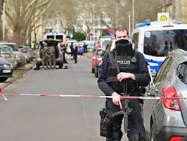 Vorfall in Bonn: Polizei nimmt Schüler wegen Bedrohungslage fest