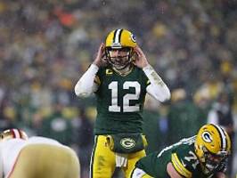 Packers raus aus NFL-Playoffs: Impfverweigerer Rodgers deutet Abschied an