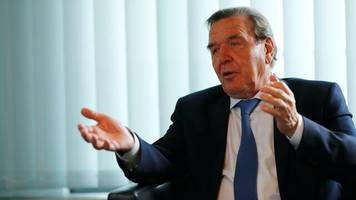 SPD-Altkanzler: Schröder wirft Baerbock Provokation Russlands vor – und der Ukraine „Säbelrasseln“