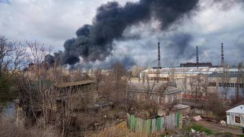 News zum Ukraine-Krieg: Moskau: Fluggerät mit Hochpräzisionsraketen zerstört