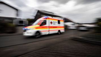 Zwei Verletzte nach Autounfall auf der A4 bei Köln