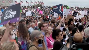 Sommer der Wut: Landesweiter Protest für Recht auf Abtreibungen in USA