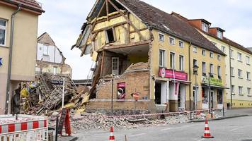 brandenburg - explosion in bäckerei: kein weiterer gas-austritt