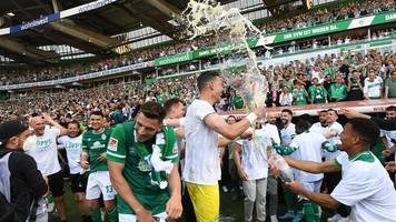 2. Liga: Werder Bremen steigt auf - Hamburger SV in Relegation
