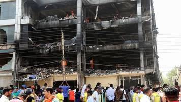 Notfälle: Drei Festnahmen nach Hausbrand mit 27 Toten in Indien