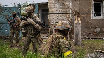 News zum Ukraine-Krieg | Institut: Russland hat Charkiw aufgegeben