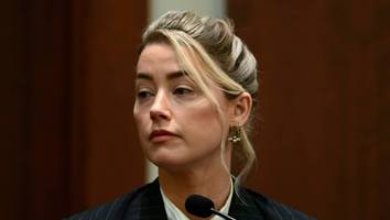 Im ersten Verleumdungsprozess - Amber Heard steht unter Verdacht, vor Gericht über Millionen-Spende gelogen zu haben