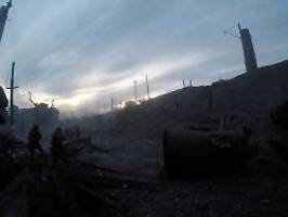 Belagertes Asow-Stahlwerk: Moskau: Hunderte weitere Kämpfer ergeben sich