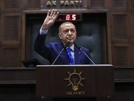 Erdogan macht ernst: Türkei blockt NATO-Beitrittsgespräche mit Finnland und Schweden