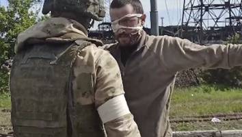 kiew hofft auf gefangenenaustausch - aus der stahlwerk-hölle in putins fänge: wovon das leben der asow-soldaten nun abhängt
