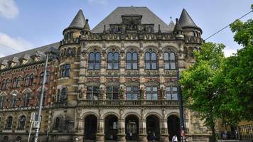 Bremen: Pastor wegen Voksverhetzung angeklagt – Urteil erwartet