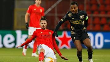 Portugiesische Liga - Bericht: Julian Weigl will Benfica verlassen