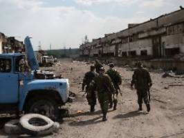 Nach Fall von Mariupol: Ukraine meldet massive Kämpfe im Donbass