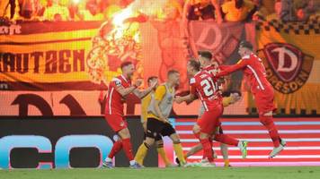 Relegation - Sieg in Dresden: Kaiserslautern feiert Zweitliga-Aufstieg