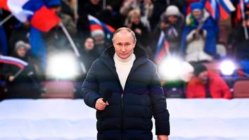 Alltag in Russland - Trotz Putins geballter Propaganda kippt in Russland langsam die Stimmung