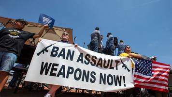 Massaker in US-Grundschule - Kranker Bastard: Streit über US-Waffengesetze eskaliert