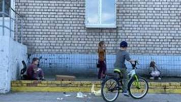 kinder im ukraine-krieg: luftballons verboten