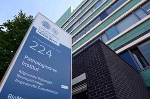chef-pathologe der uni heidelberg drängt auf mehr obduktionen von geimpften