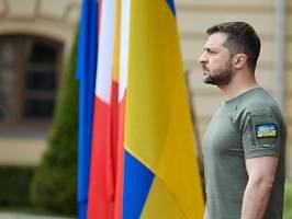 Die Kriegsnacht im Überblick: Selenskyj: EU-Beitritt nicht nur für uns positiv - jede Straße in Sjewjerodonzek umkämpft