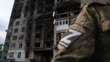 Ukraine-Krieg: Luhansk-Gouverneur warnt vor Eskalation – Dorf zurückerobert