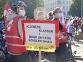 Berlins Lehrer streiken kurz vor den Ferien