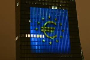 Druck auf die Notenbanken steigt: Konterkariert die EZB ihre Zinswende?