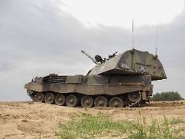 Schwere Waffen aus Deutschland: Erste Panzerhaubitzen in Ukraine eingetroffen