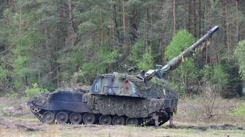 Ukraine-Krieg – die Lage am Dienstag: Erste deutsche Panzerhaubitzen in der Ukraine eingetroffen