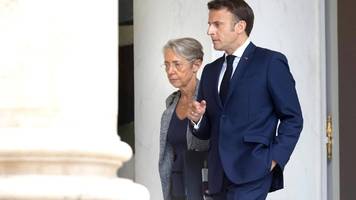 Frankreich: Premierministerin Borne bietet Rücktritt an – Macron lehnt ab