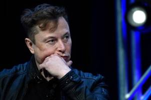 Musk: Tesla streicht 3 bis 3,5 Prozent der Stellen