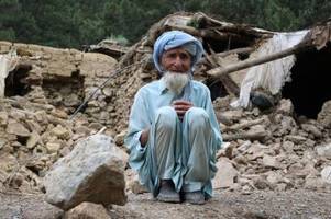 Mindestens 1000 Tote nach Beben in Afghanistan