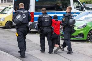 Mann am Rande von G7-Demo festgenommen und verletzt