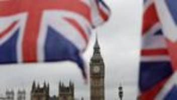 brexit-abkommen: nordirland-protokoll nimmt erste hürde im britischen parlament