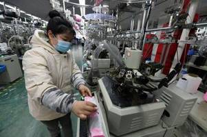 Covid-Ausbrüche: Erholung in Chinas Industrie verlangsamt