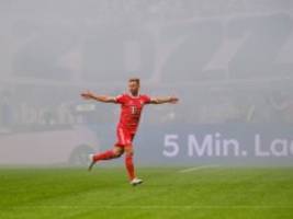 6:1-Sieg zum Auftakt: Bayern fegt über Frankfurt hinweg