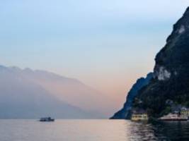 Urlaub in Italien: Mit dem Boot um den Gardasee
