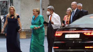 Ouftit trug sie bereits 2018 - Angela Merkel recycelt für die Salzburger Festspiele ihren Zweiteiler