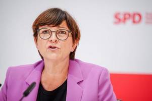 SPD-Chefin: Schröder handelt im eigenen Interesse