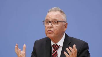 Ehemaliger Verfassungsrichter Hans-Jürgen Papier - Staatlich Verordnetes Gendern wäre „verfassungsrechtlich unzulässig“