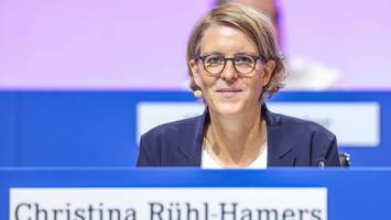 Christina Rühl-Hamers - Vorständin gibt zu: „Schalke-Posten hat mir das Fan-Dasein vermiest“